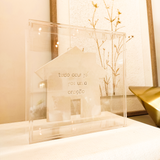 Caixa Acrílica c/ Relicário Decorativo Casinha Frase "Tudo Aqui Já Foi uma Oração"