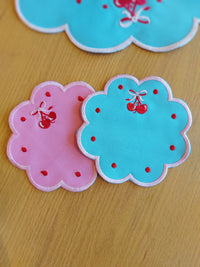 Porta Copo Dupla Face cerejas (4 Peças) - 12cm