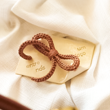 Relicário Decorativo Laço Bordado Rosa Frase 